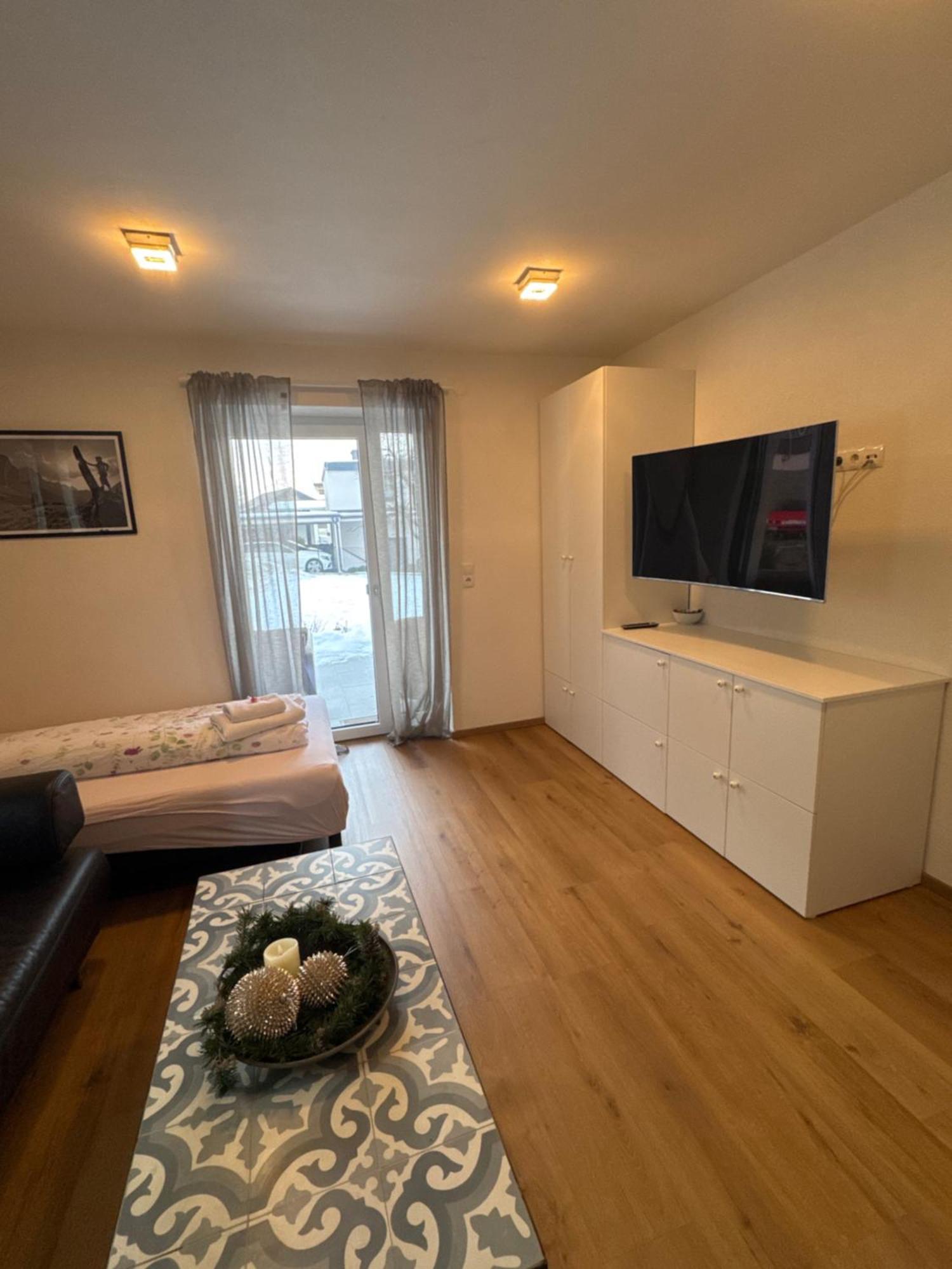 Apartments Oliver, Axams อินส์บรุค ภายนอก รูปภาพ